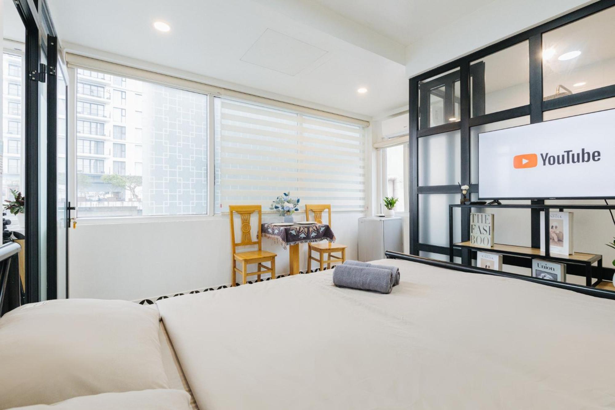 Cosy House - Center'S Tay Ho - Close The Lake Hanoi Exterior photo